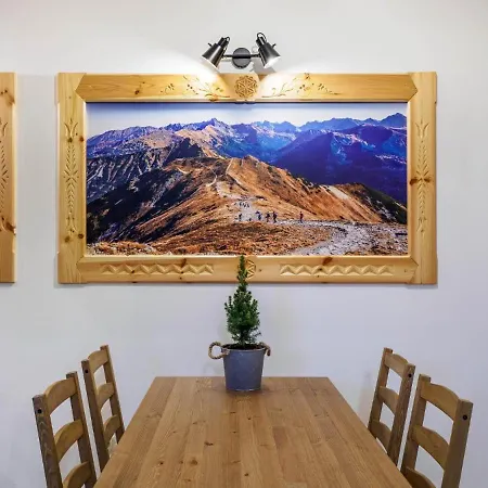 Apartment - - Mountain View *