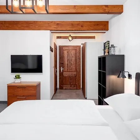 Apartment - - Mountain View *